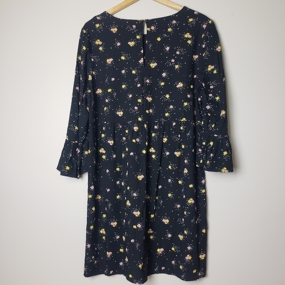 Floral Print 3/4 Flair Sleeve Shift Dress size Large - Picture 4 of 12